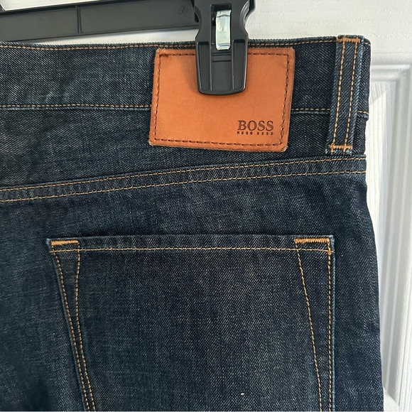 Size 38x36 Hugo Boss Maine Regular Fit Tall Comfort Stretch Denim in Dark Blue - Picture 8 of 10